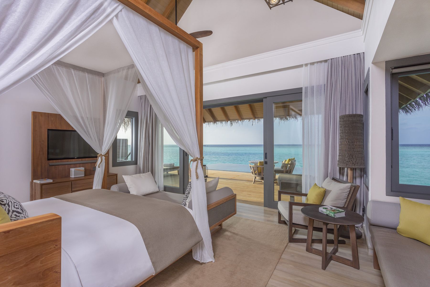 Overwater Deluxe Pool Villa